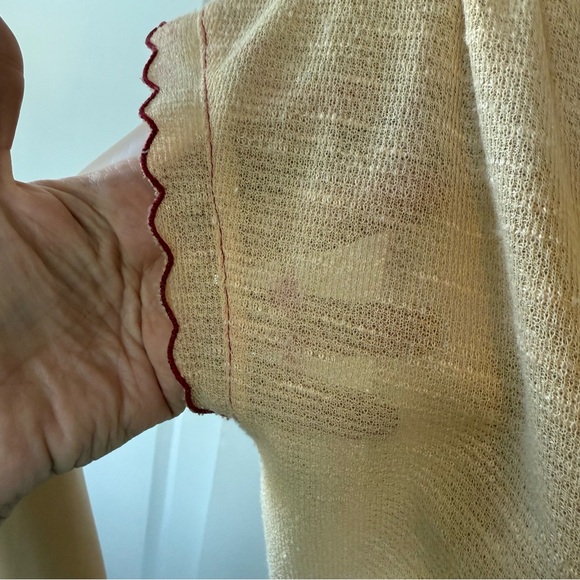 VINTAGE adorable cream midi dress with red piping and belt S M pleated V neck - Picture 14 of 14